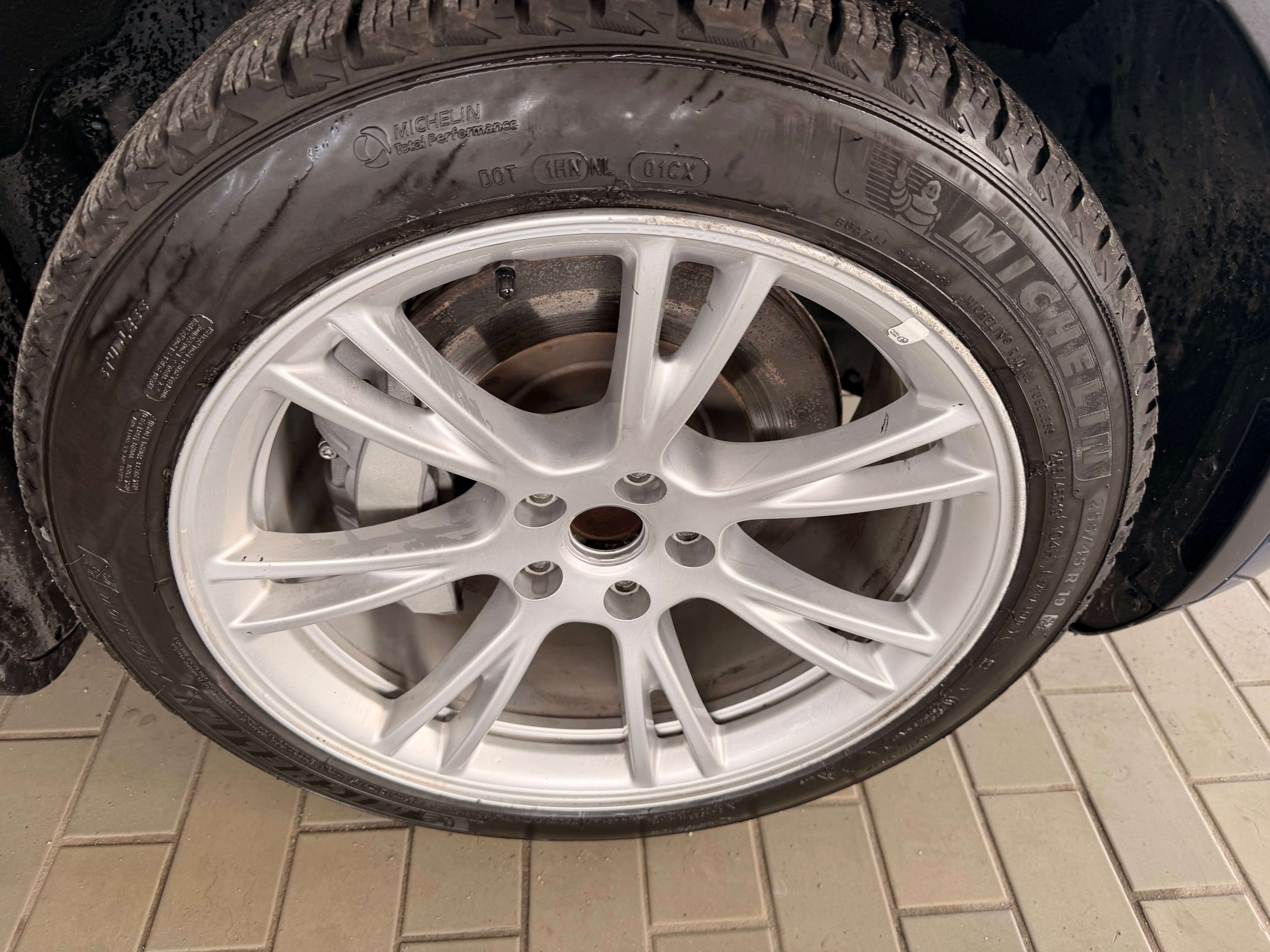 2023 Tesla Model Y Other/Don't Know - Image 9