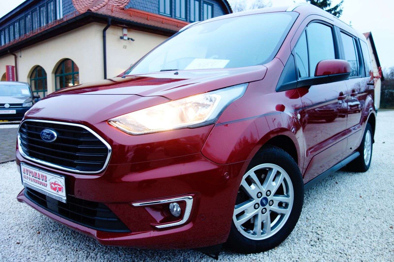 2018 Ford Tourneo