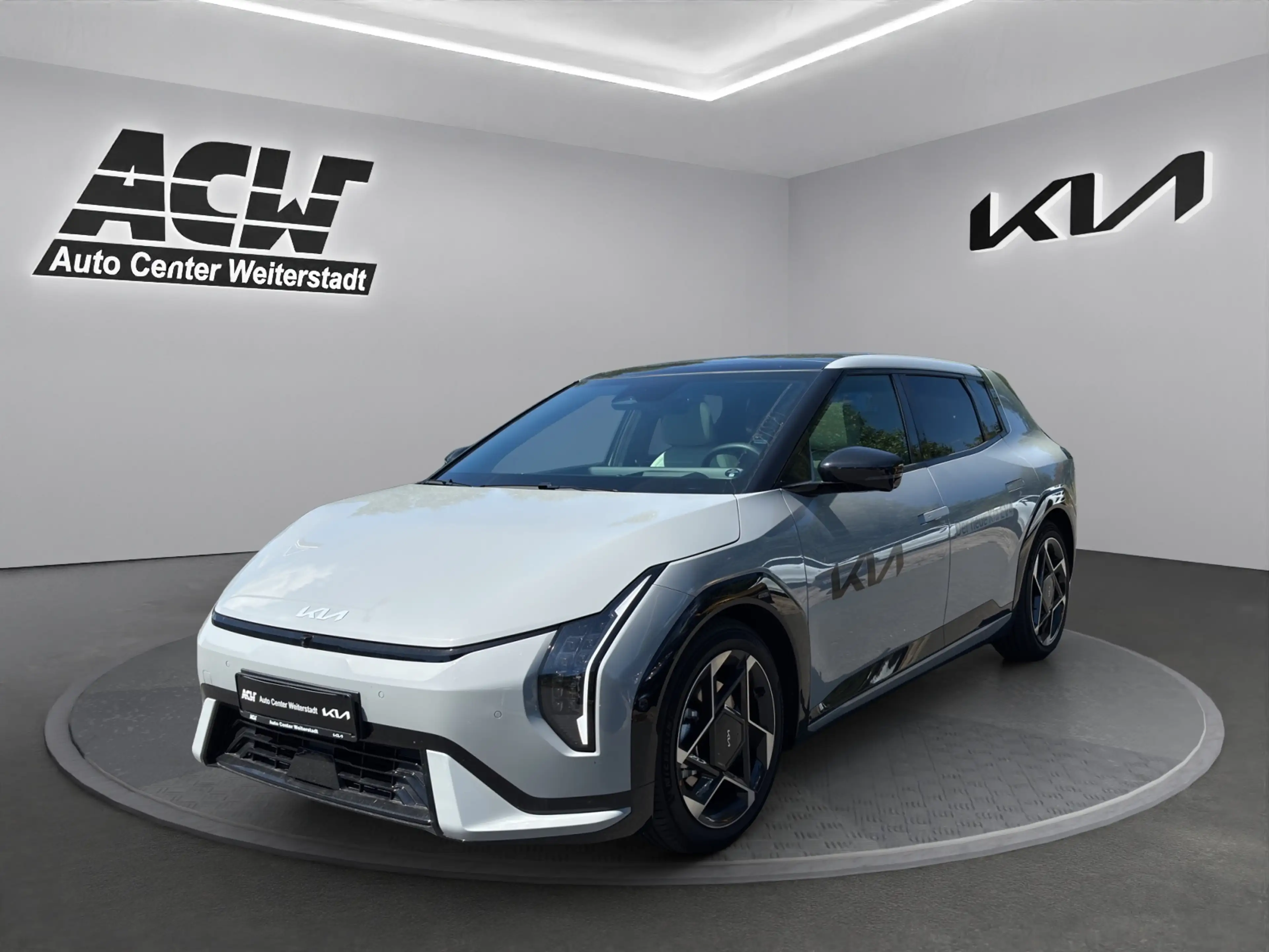 Kia EV4 81.4 FWD GTL|LEDER|360°KAMERA|MEMORY|GLASDACH19ZOL