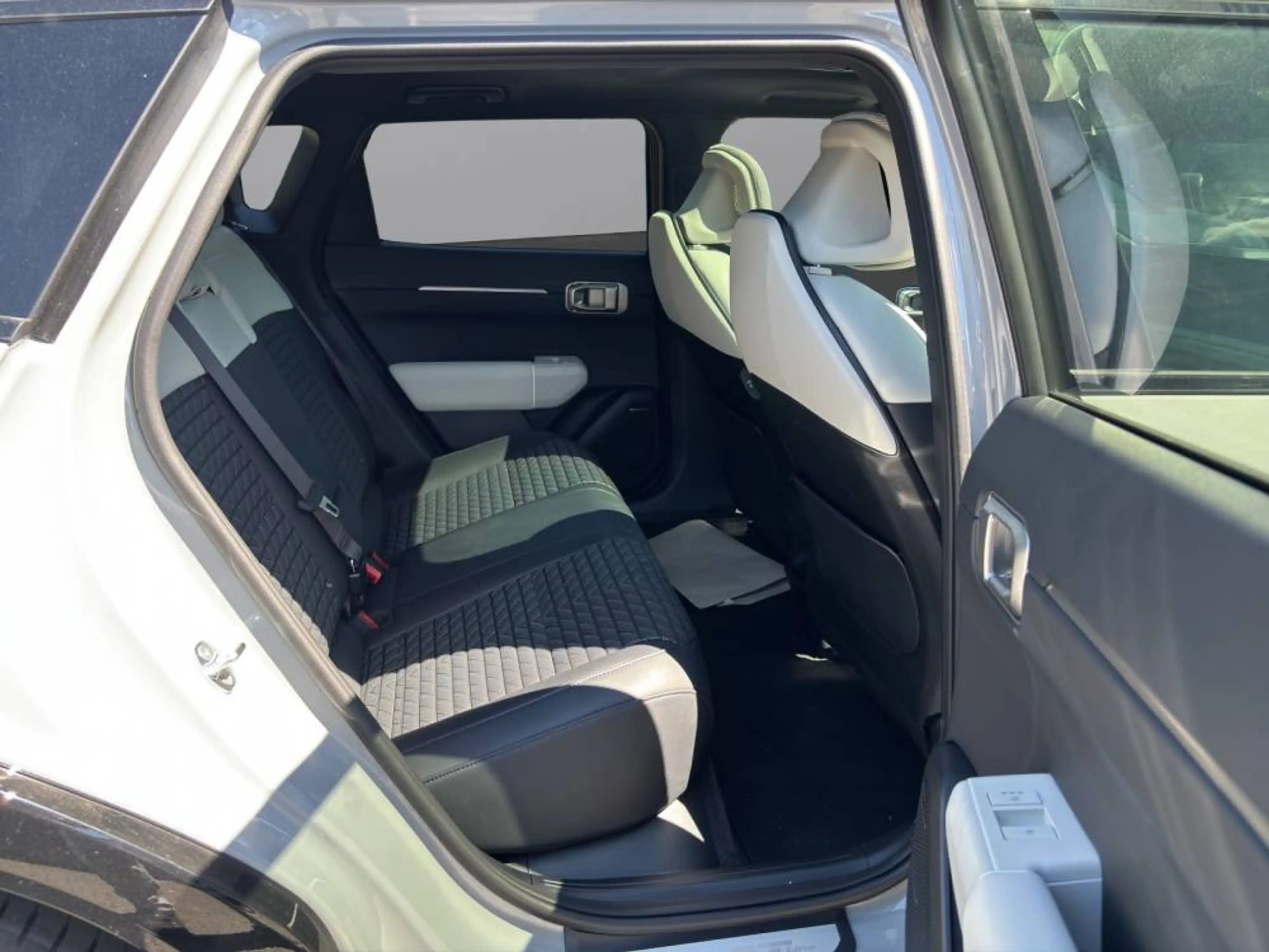 Kia EV4 81.4 FWD GTL|LEDER|360°KAMERA|MEMORY|GLASDACH19ZOL — photo 8