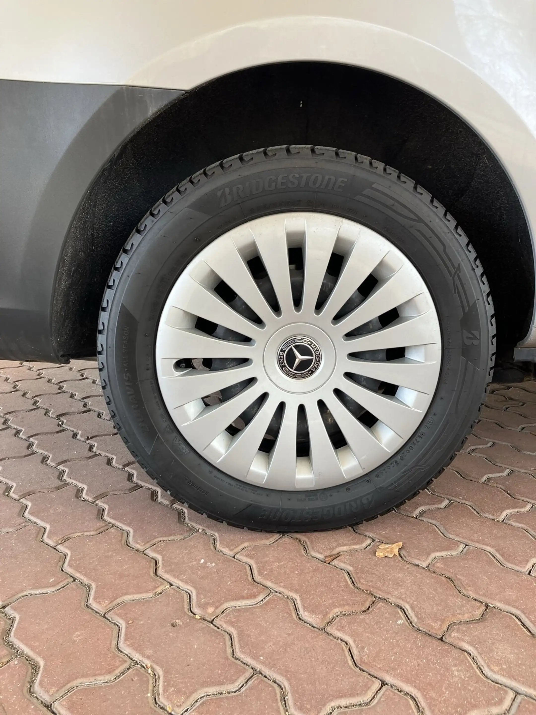 Mercedes-Benz Vito Mercedes Benz Vito 114 Tourer PRO L Automatik Navi Klima AHK — photo 21