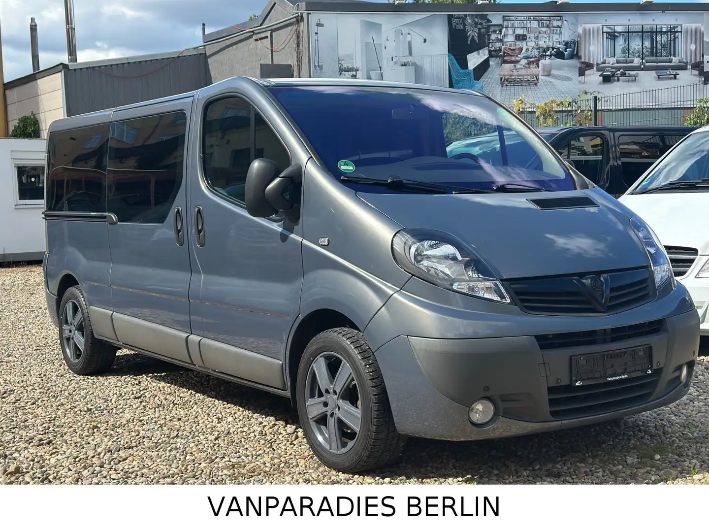 Opel Vivaro /Lang/9Sitze/Scheckheft Opel/Standh/AHK Grau - 1