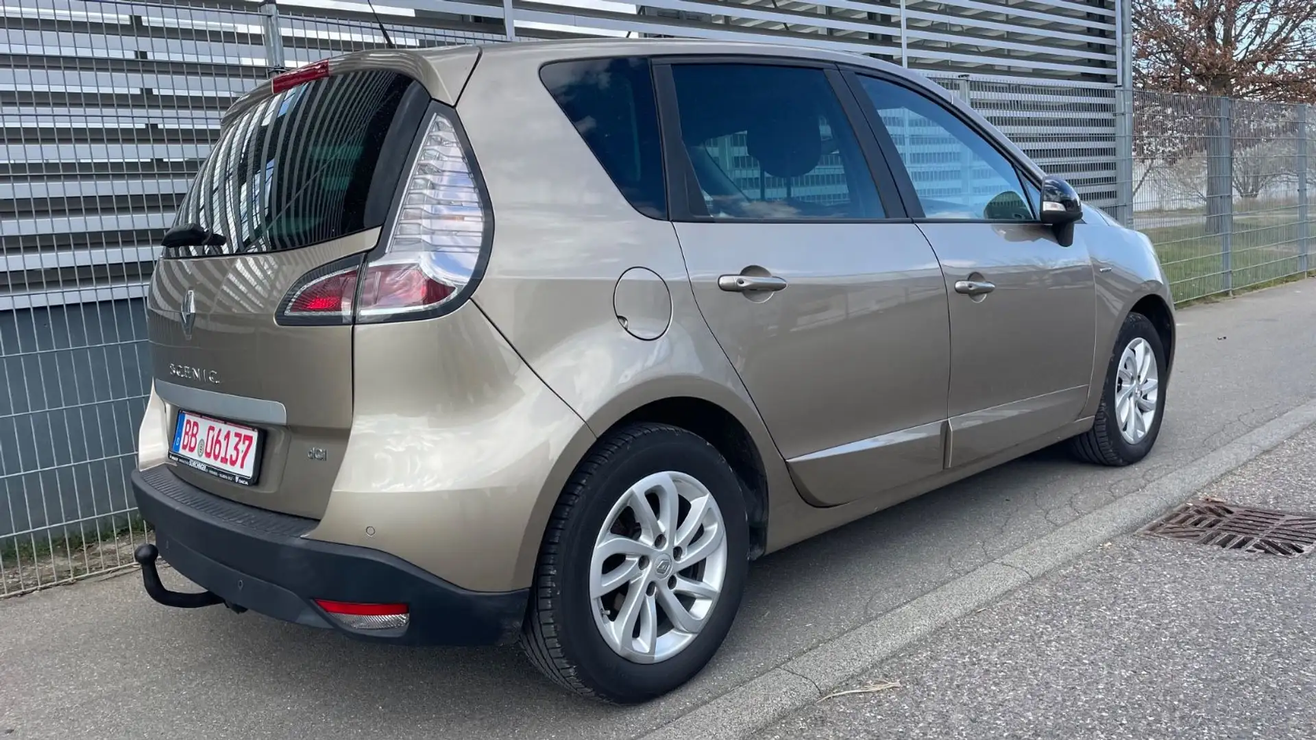 Renault Scenic Limited dCi-Navi-AHK-SHZ-TÜV-Garantie Gold - 2