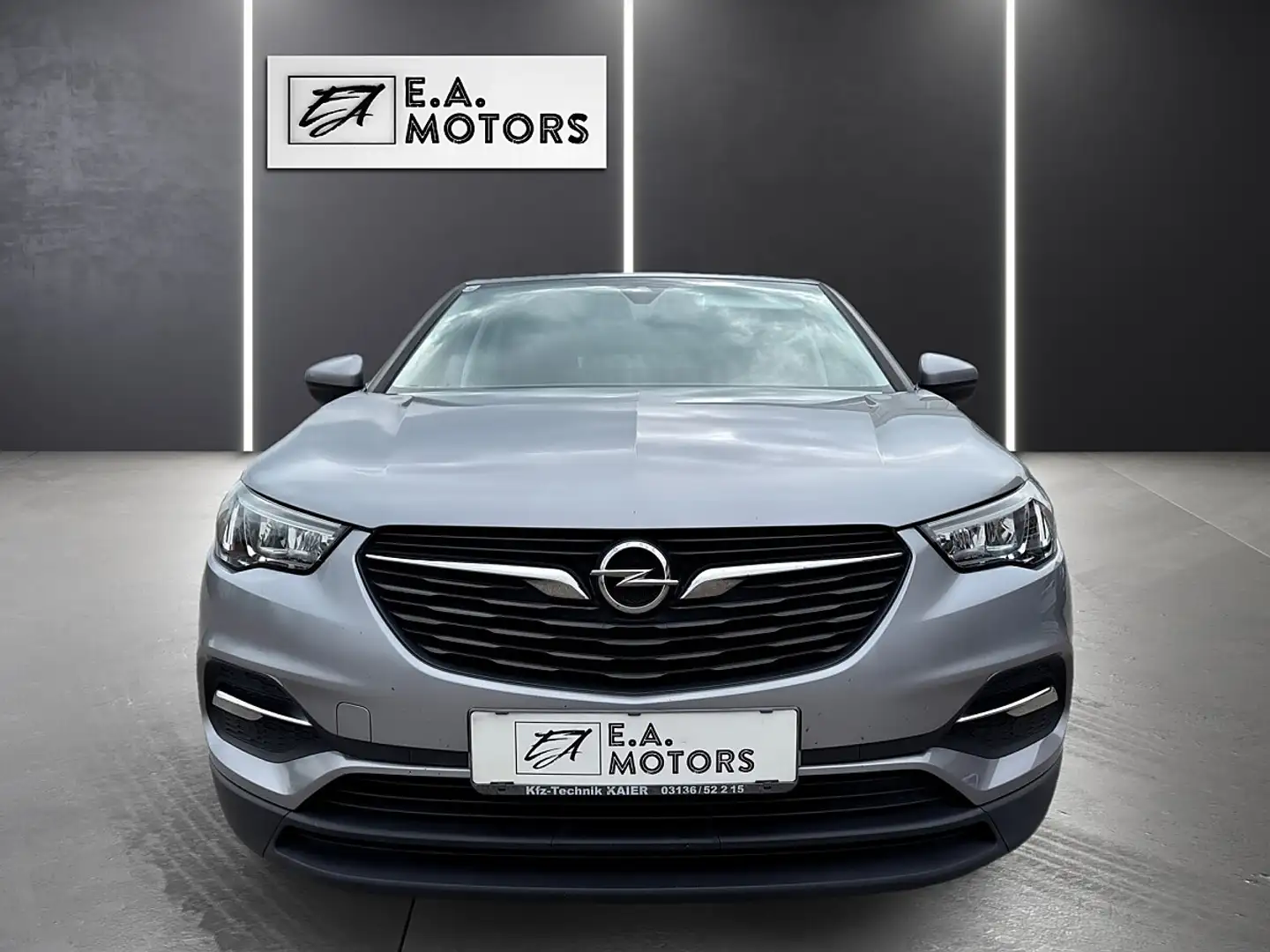 Opel Grandland X 1,5 CDTI Opel 2020 Start/Stop monatlich ab € 14... Silber - 2