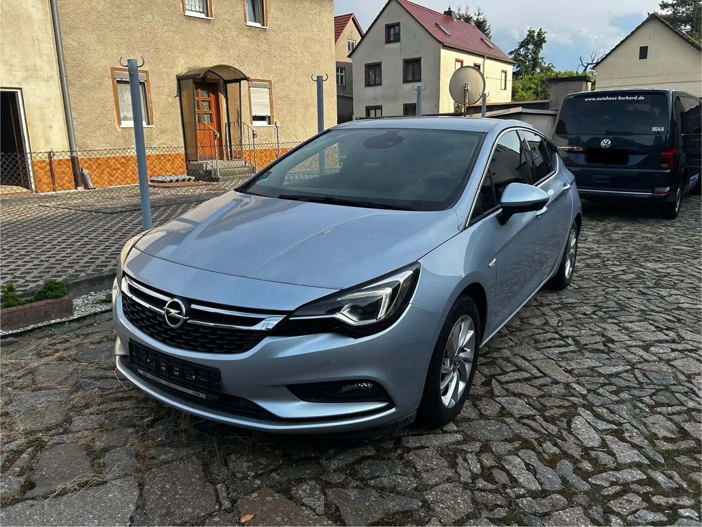 Opel Astra Astra 1.6 D (CDTI) Innovation Stříbrná - 1