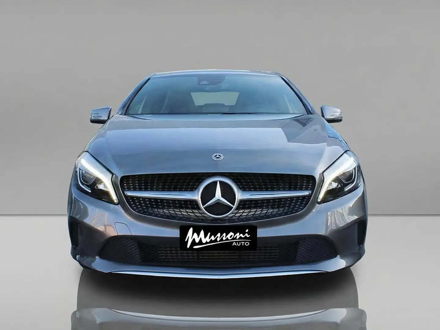 Mercedes-Benz A 180 d Sport auto my16 Grigio - 2