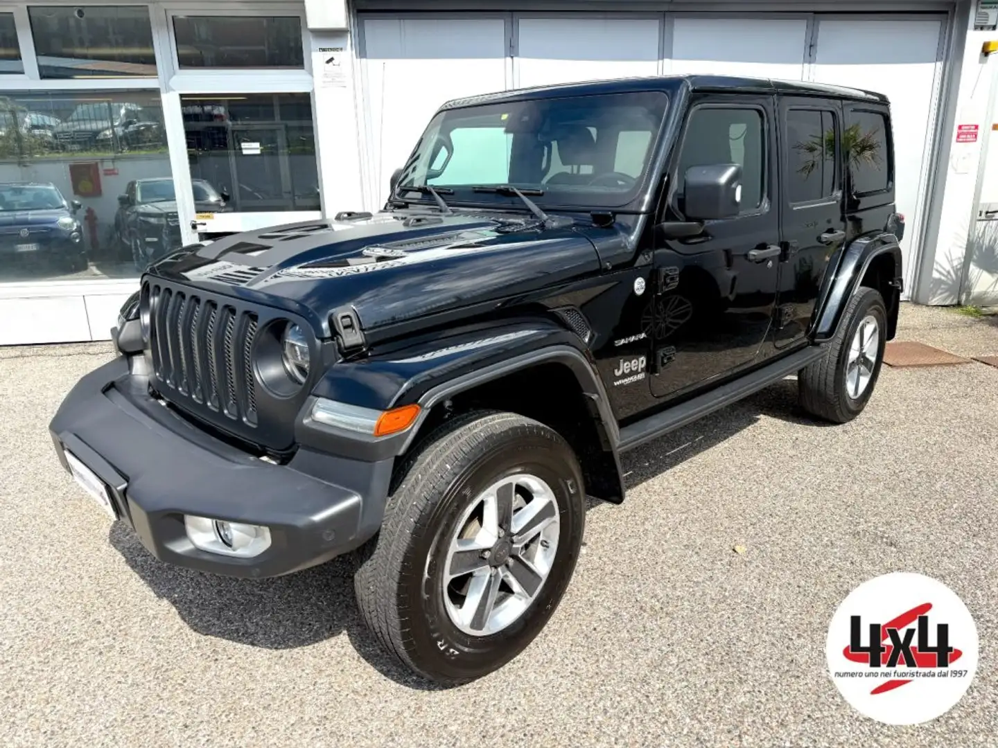 Jeep Wrangler Unlimited 2.2 Mjt II Sahara *OFFERTA PROMO* Nero - 1