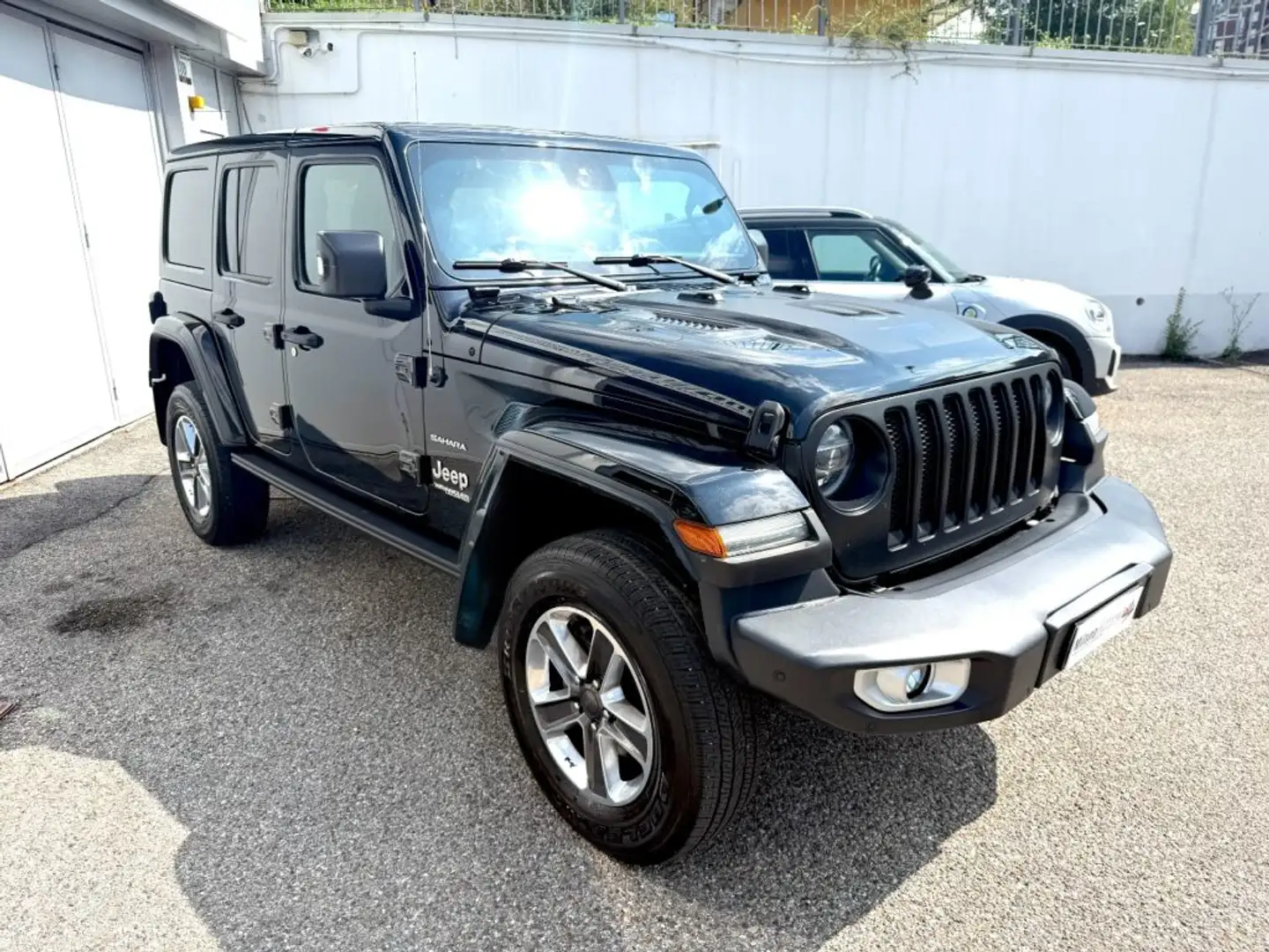 Jeep Wrangler Unlimited 2.2 Mjt II Sahara *OFFERTA PROMO* Nero - 2