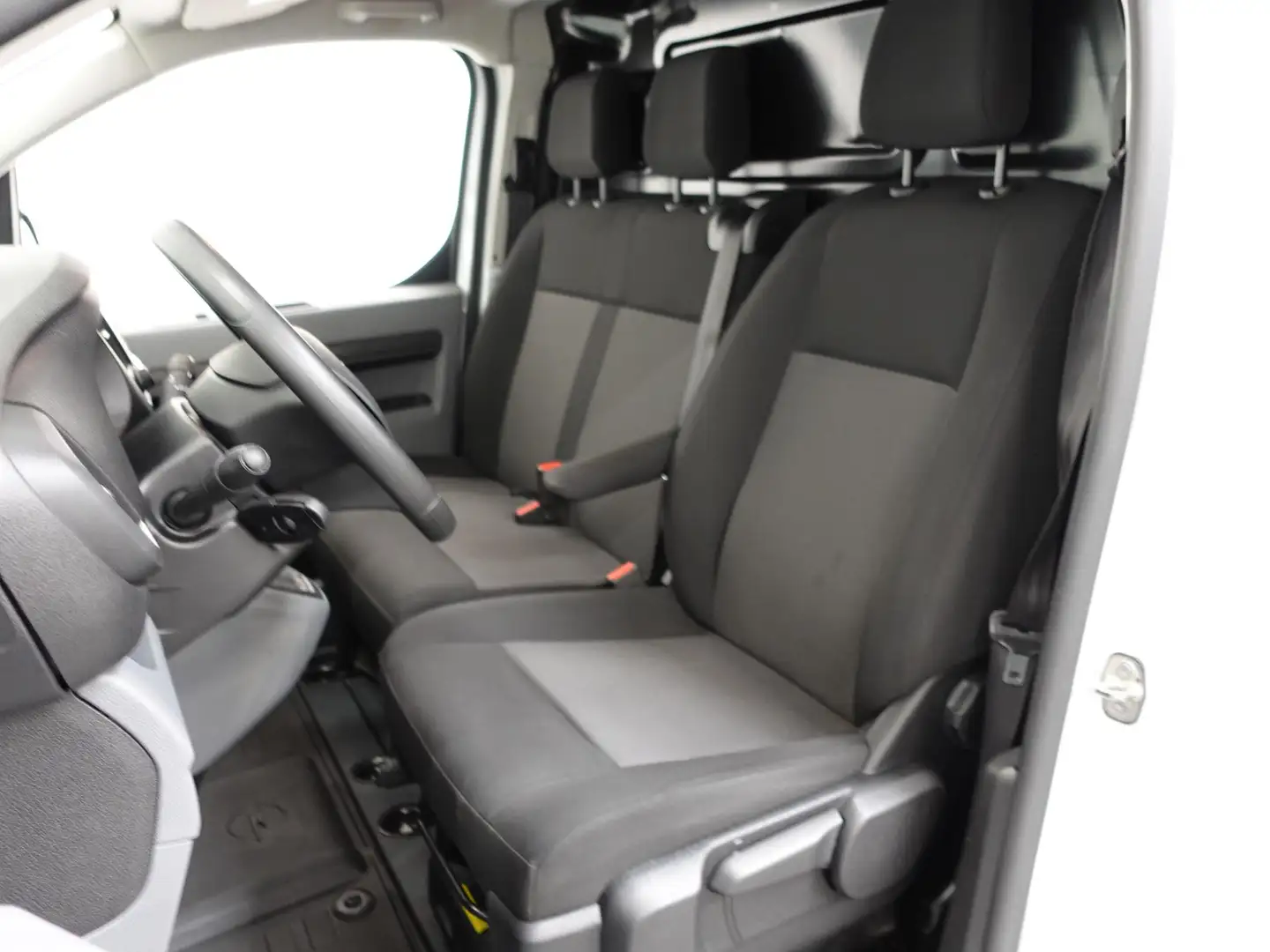 Opel Vivaro 1.5 CDTI L2H1 Edition Navigatie Trekhaak Cruise co Wit - 2