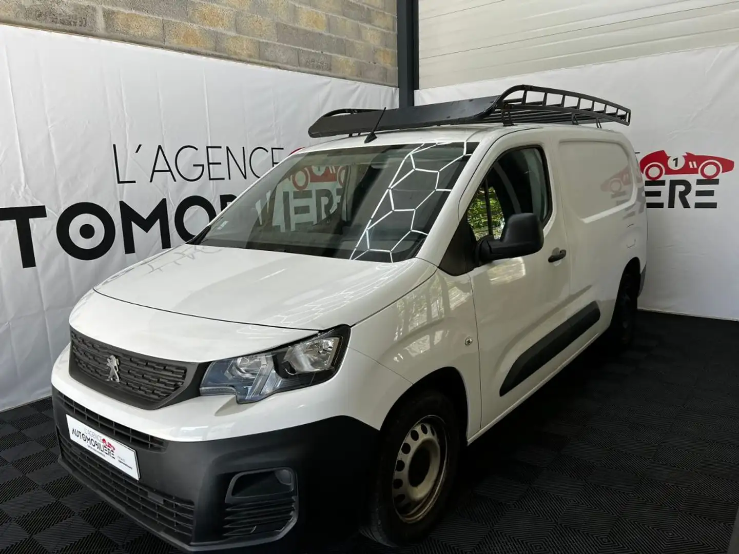 Peugeot Partner Long 1.5 Blue Hdi Turbo Blanc - 2