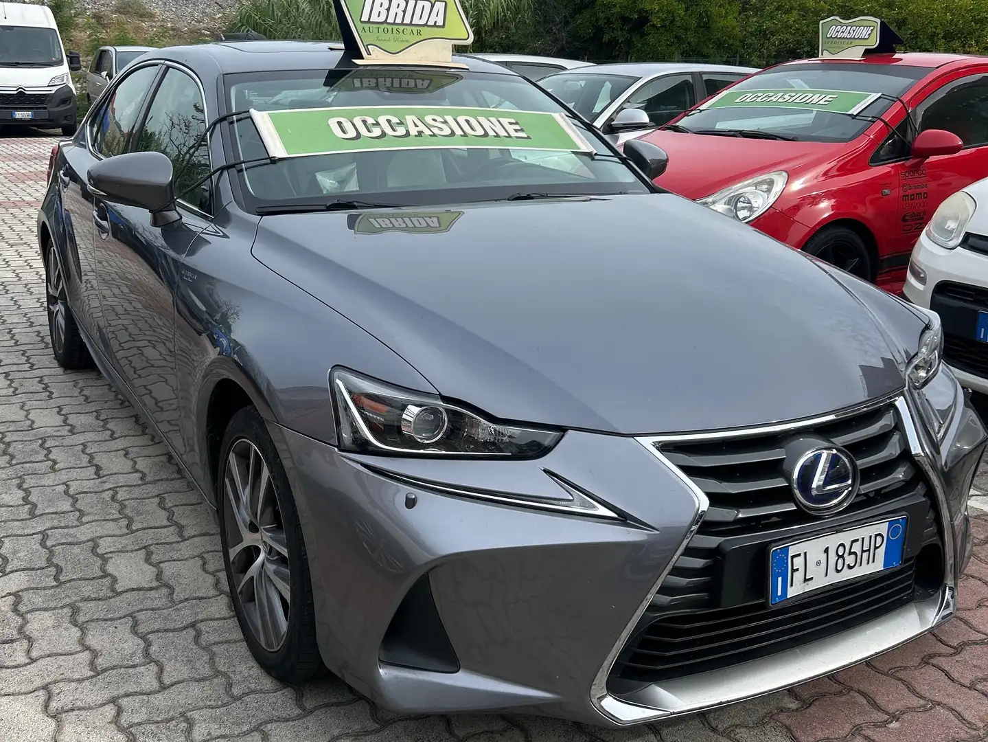 Lexus IS 300 IS III 2017 300h 2.5 Business cvt Grau - 2