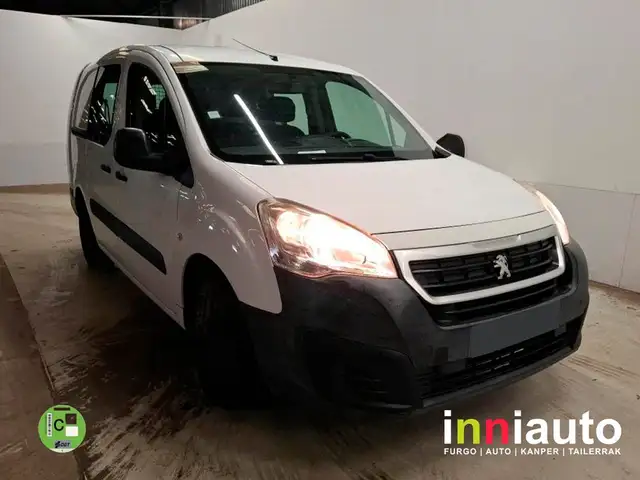 Peugeot Partner Furgón Confort L2 1.6 BlueHDi 73KW (100)