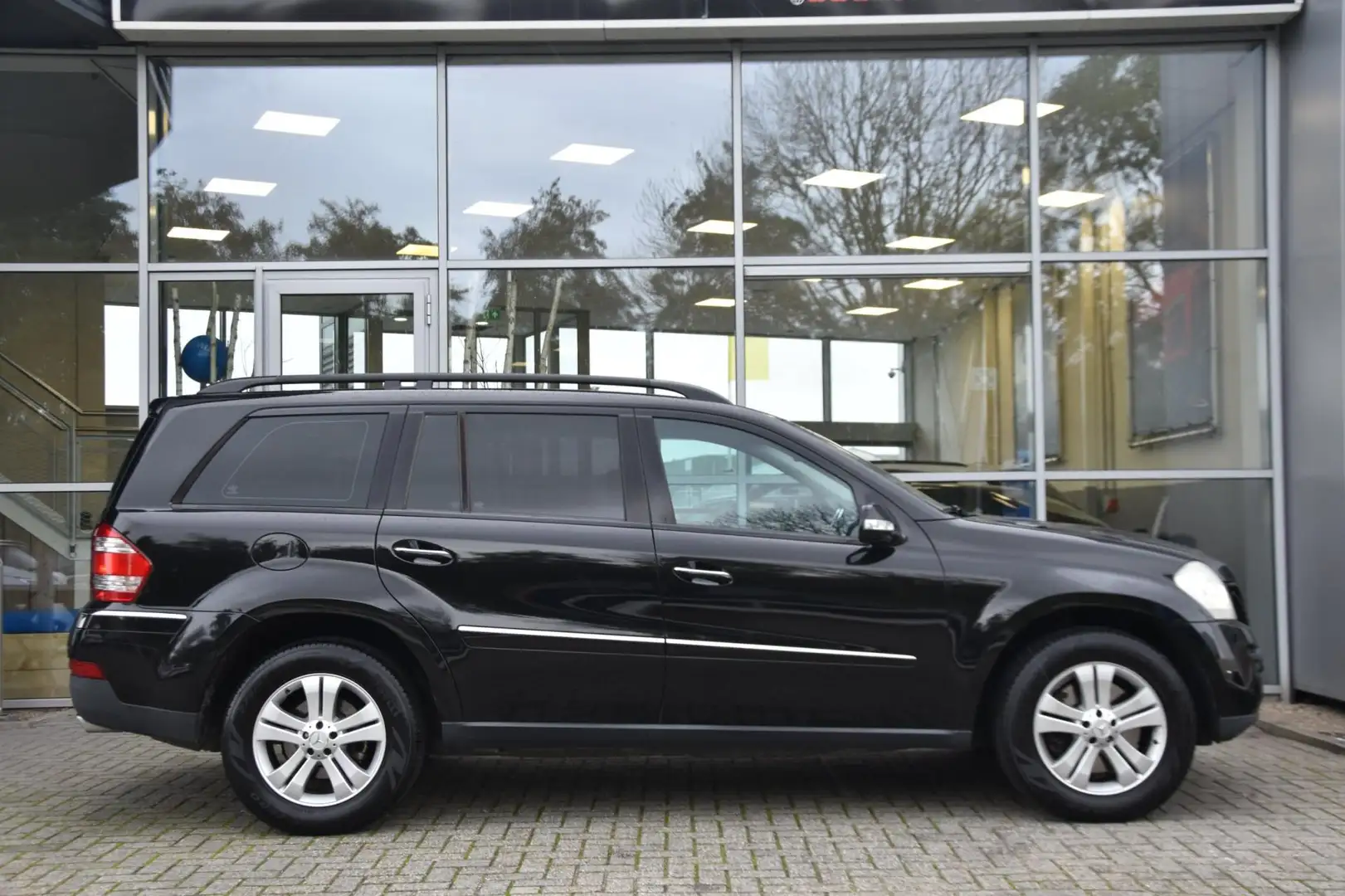Mercedes-Benz GL 320 CDI 7 Persoons. Nav. dak Trekhaak Youngtimer Zwart - 2