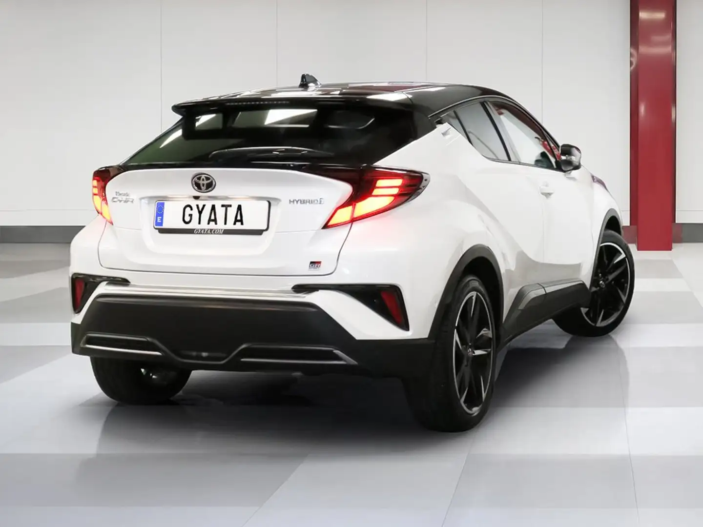 Toyota C-HR 180H GR Sport Blanco - 2