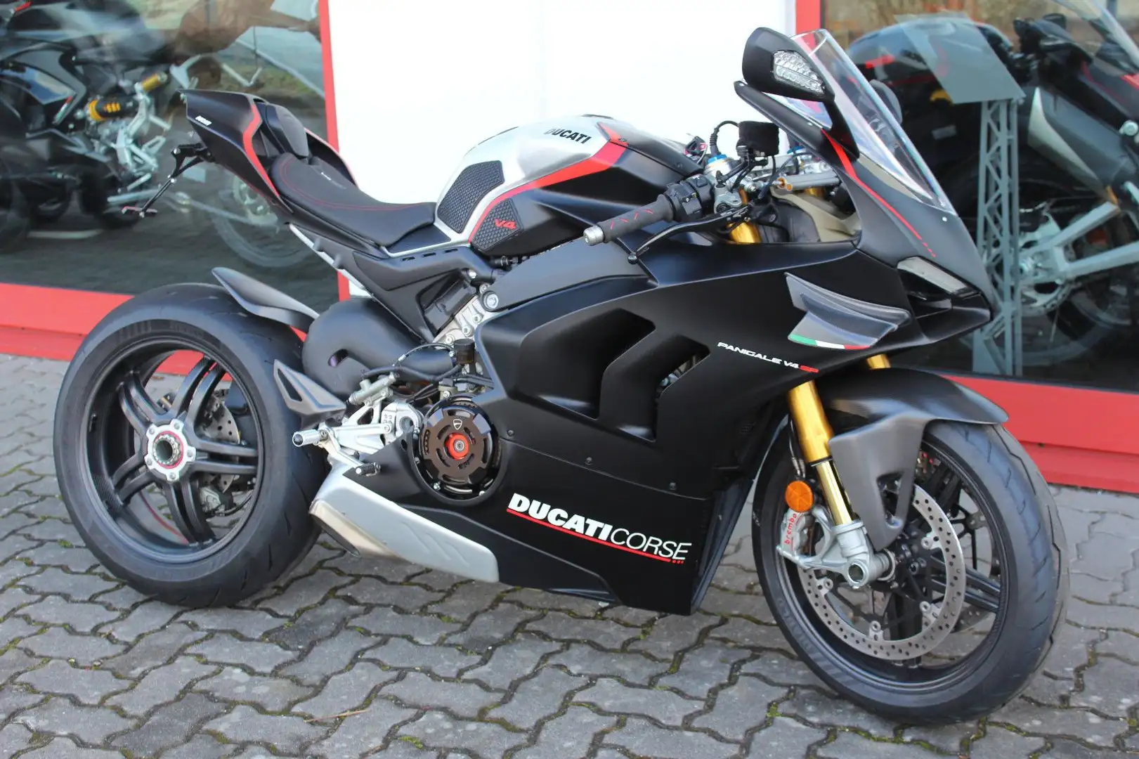 Ducati Panigale V4 S P viel Zubehör / keine Rennstrecke Schwarz - 1