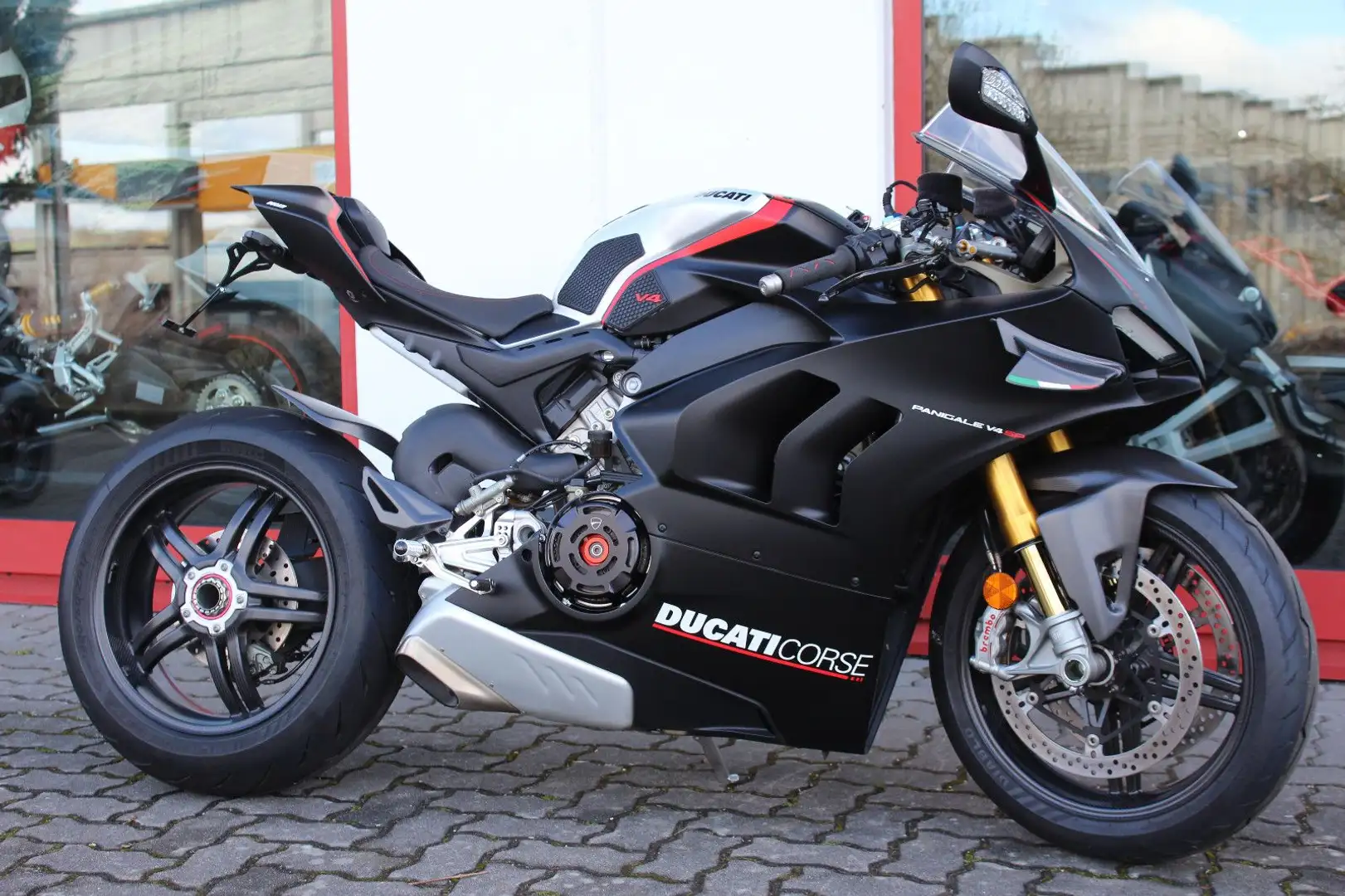 Ducati Panigale V4 S P viel Zubehör / keine Rennstrecke Schwarz - 2