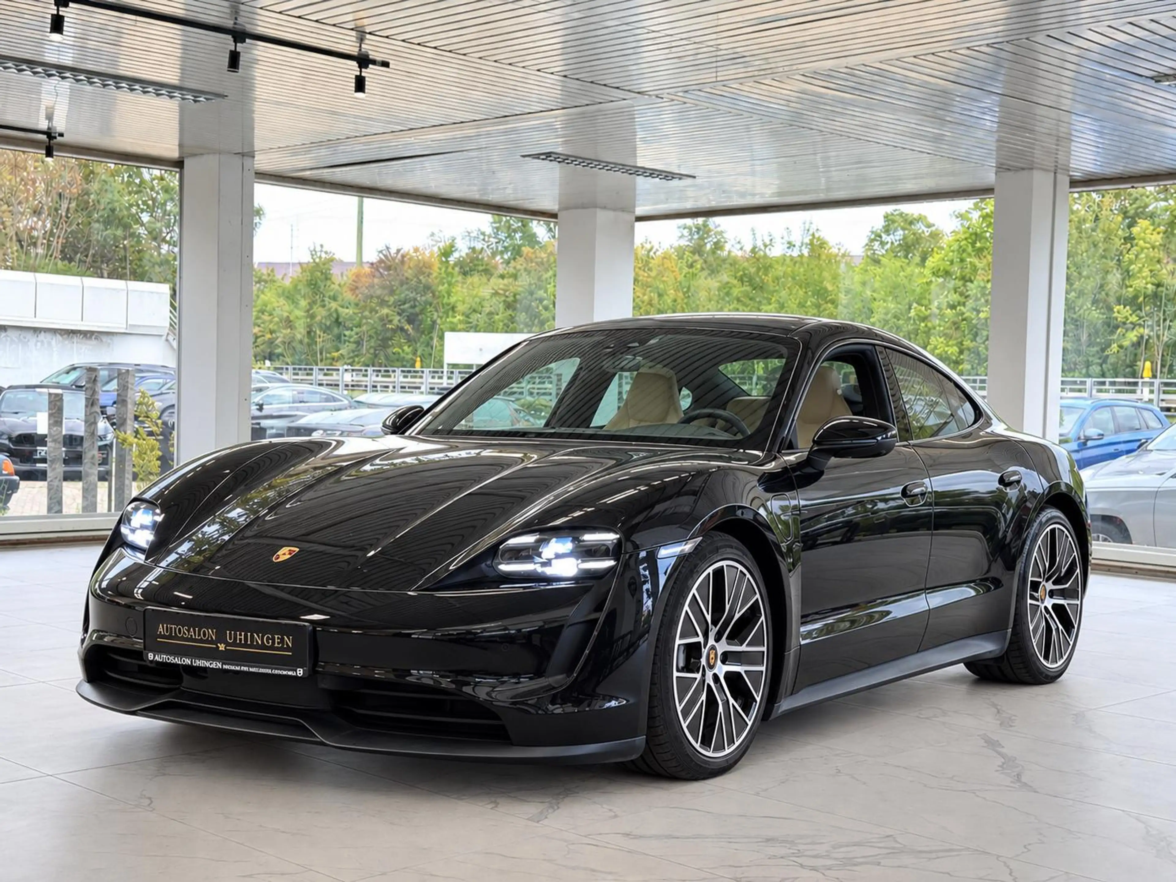 Porsche Taycan PERFORMANCEBATTERIE+*PANO*BEIFAHRER-DISPL