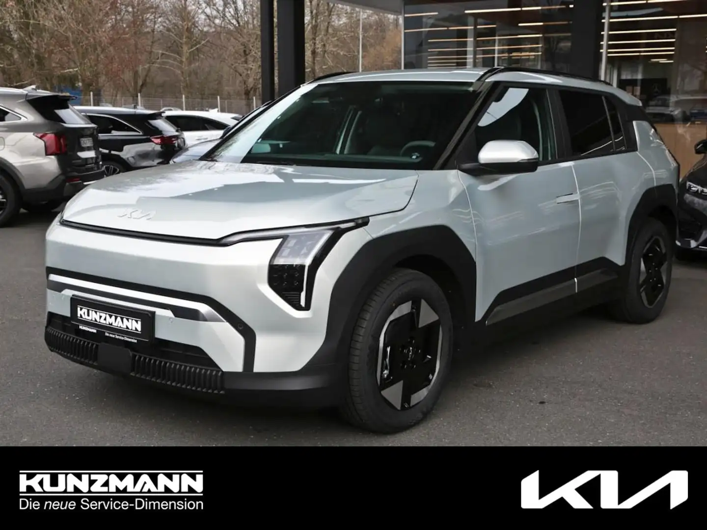 Kia EV3 81,4 kWh Earth Navi Kamera Privacy ACC Argent - 1