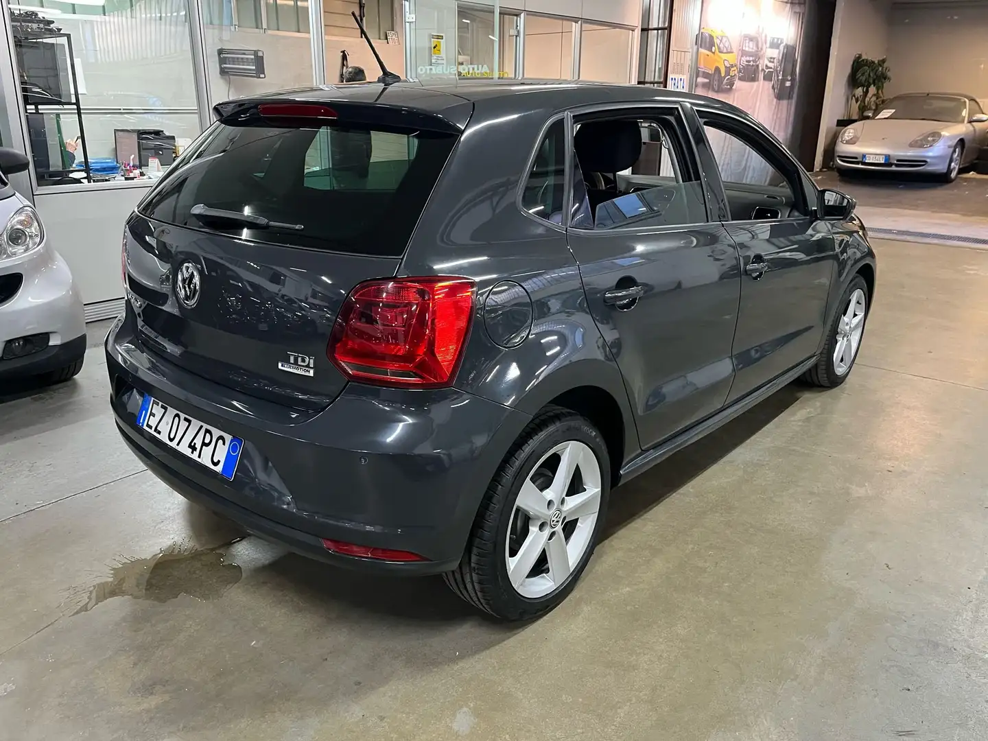 Volkswagen Polo 5p 1.4 Tdi 75cv Grijs - 2