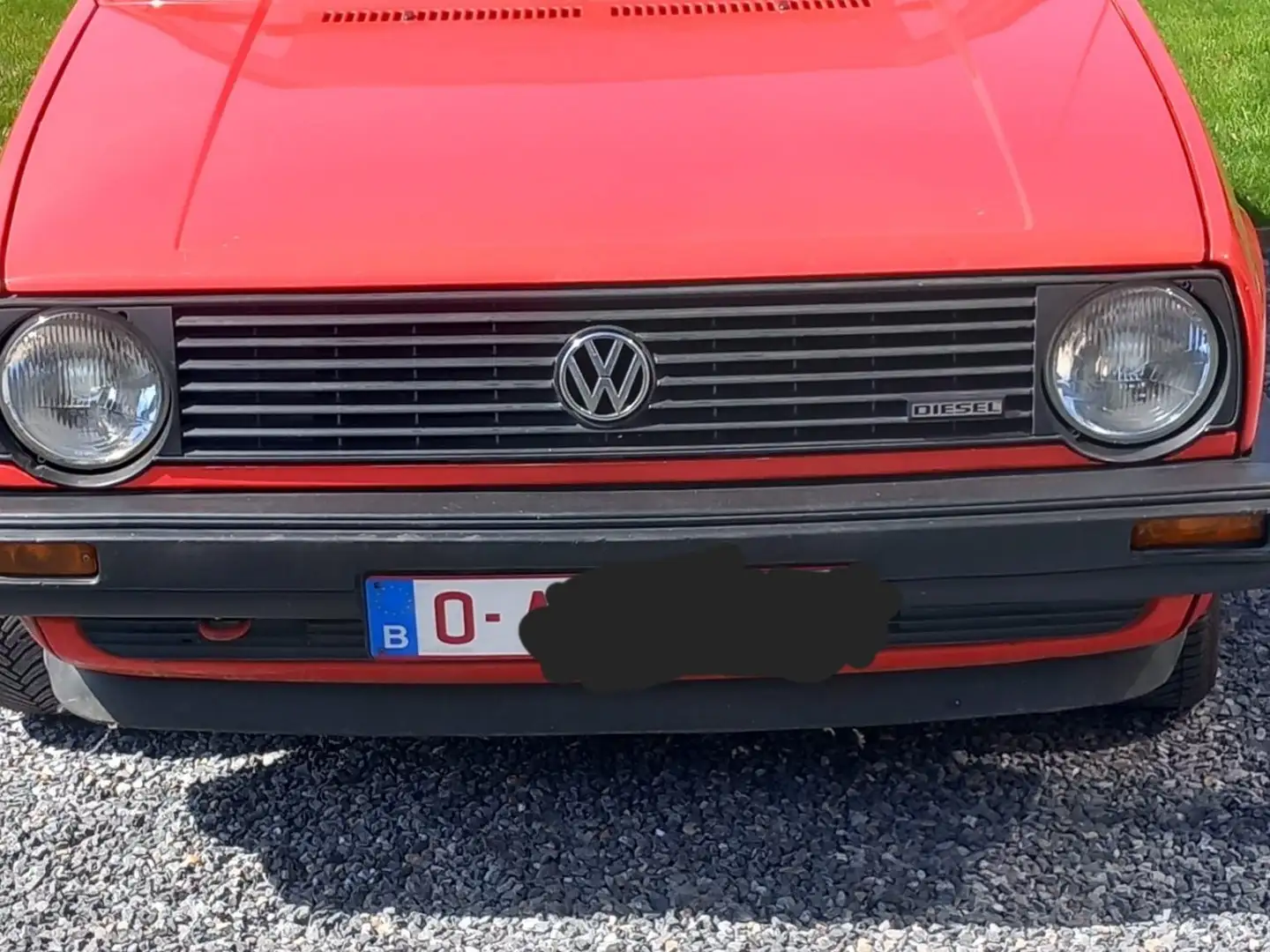 Volkswagen Golf Rouge - 1