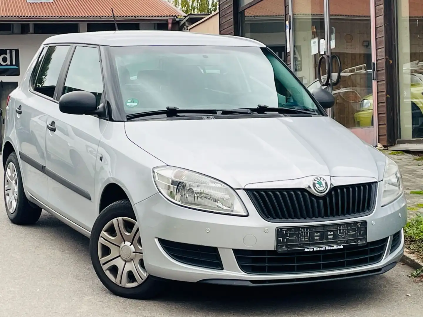 Skoda Fabia Active Argent - 1