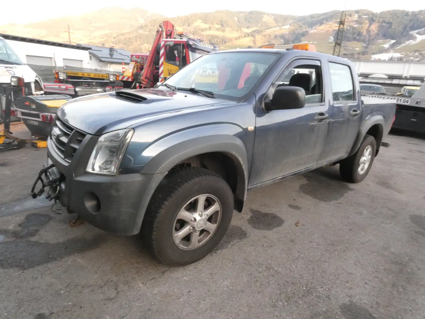 Isuzu D-Max 2,5 Pickup Blau - 1