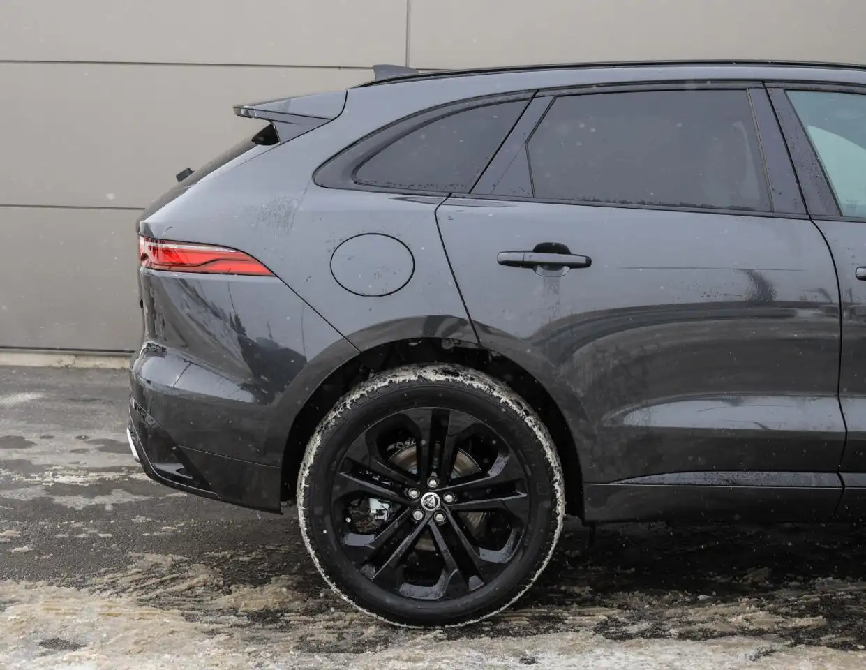 Jaguar F-Pace снимка Jaguar F-Pace