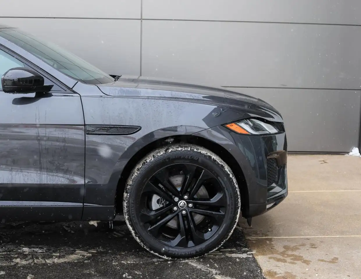 Jaguar F-Pace снимка Jaguar F-Pace