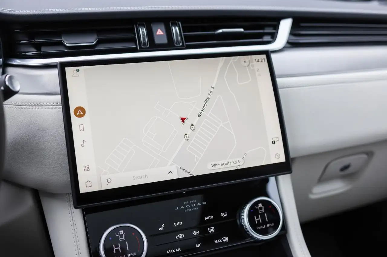 Jaguar F-Pace снимка Jaguar F-Pace