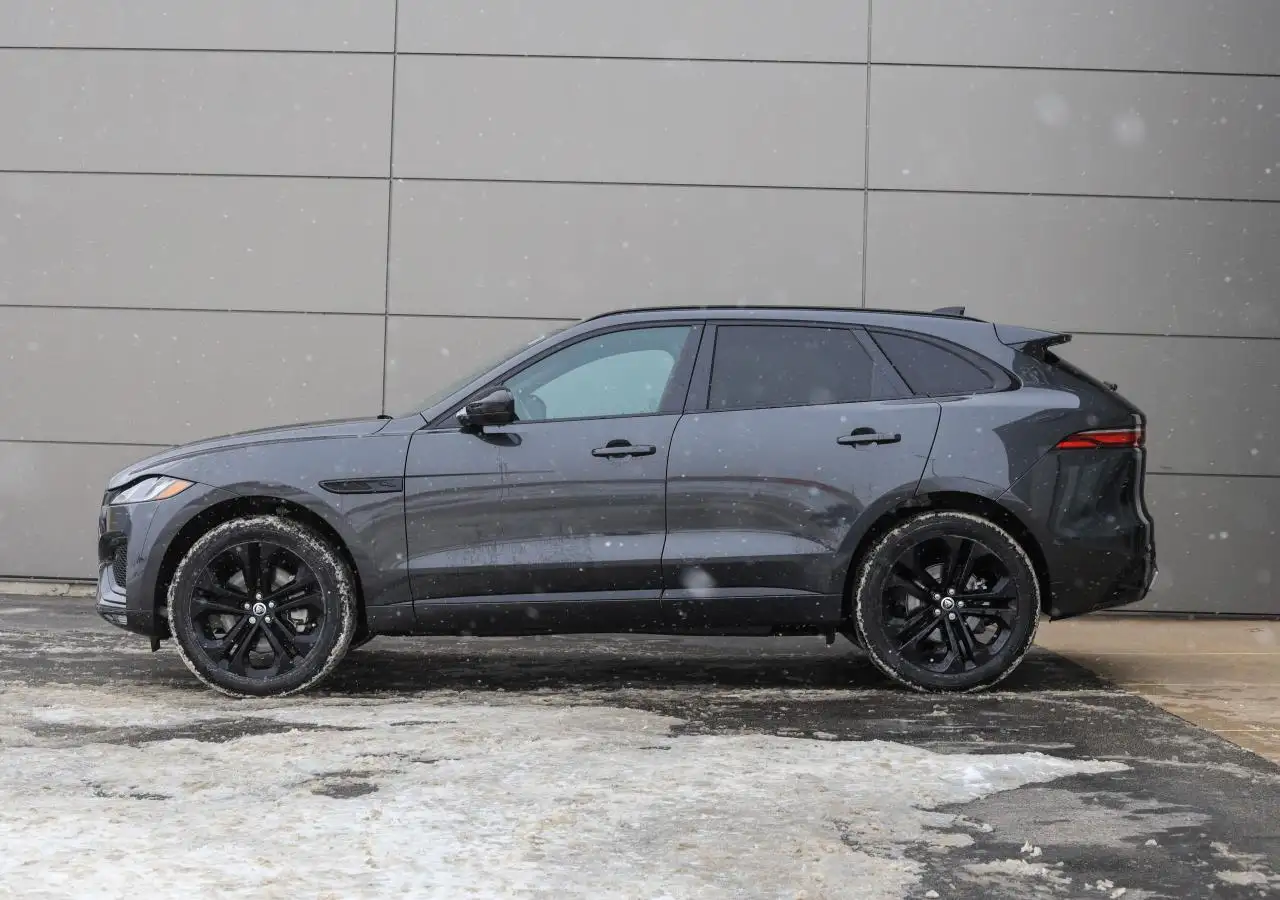Jaguar F-Pace снимка Jaguar F-Pace