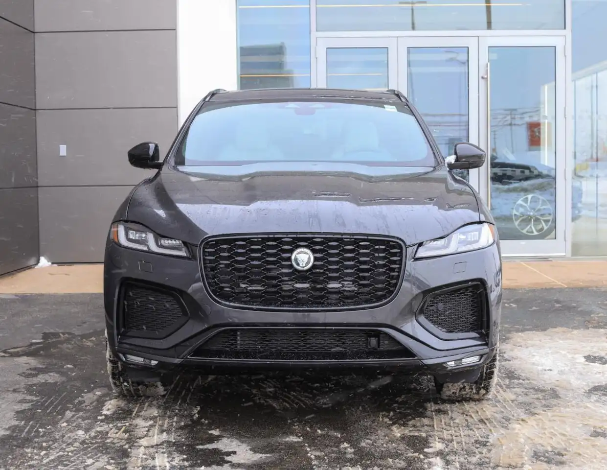 Jaguar F-Pace снимка Jaguar F-Pace