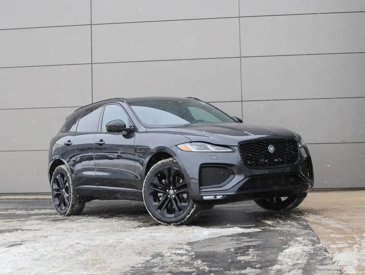 Jaguar F-Pace снимка Jaguar F-Pace