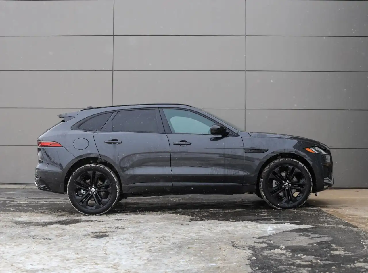 Jaguar F-Pace снимка Jaguar F-Pace