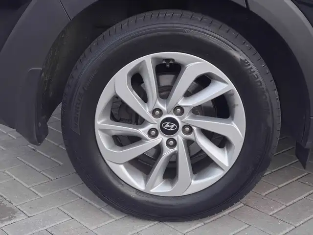 Hyundai Tucson view 10