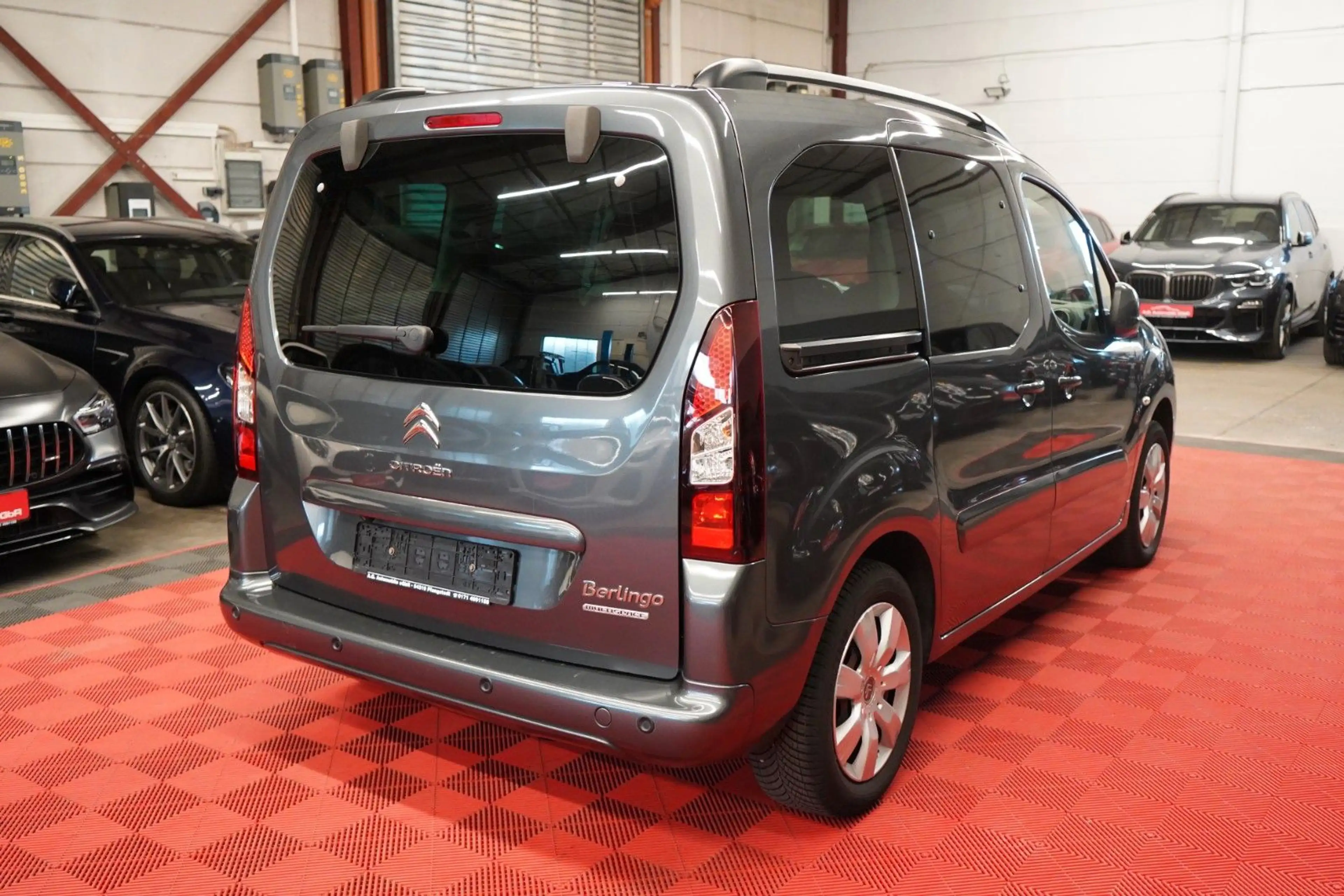 Citroen Berlingo 1.2 *2.Hand*Unfallfrei*Rückfahrk*Navi* — photo 7