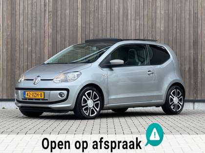 Volkswagen up! 1.0 high up! BlueMotion *PANO*