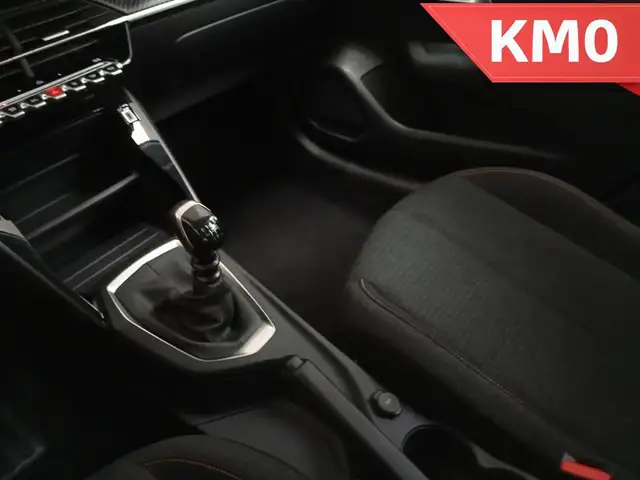 Peugeot 208 view 18