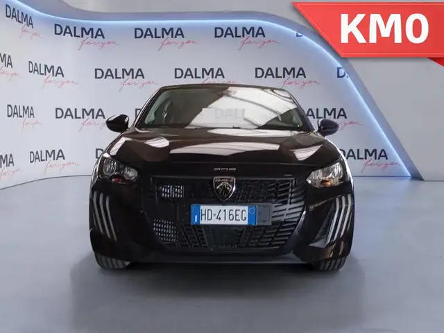 Peugeot 208 view 8