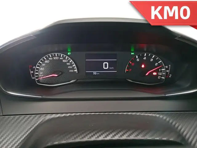 Peugeot 208 view 15