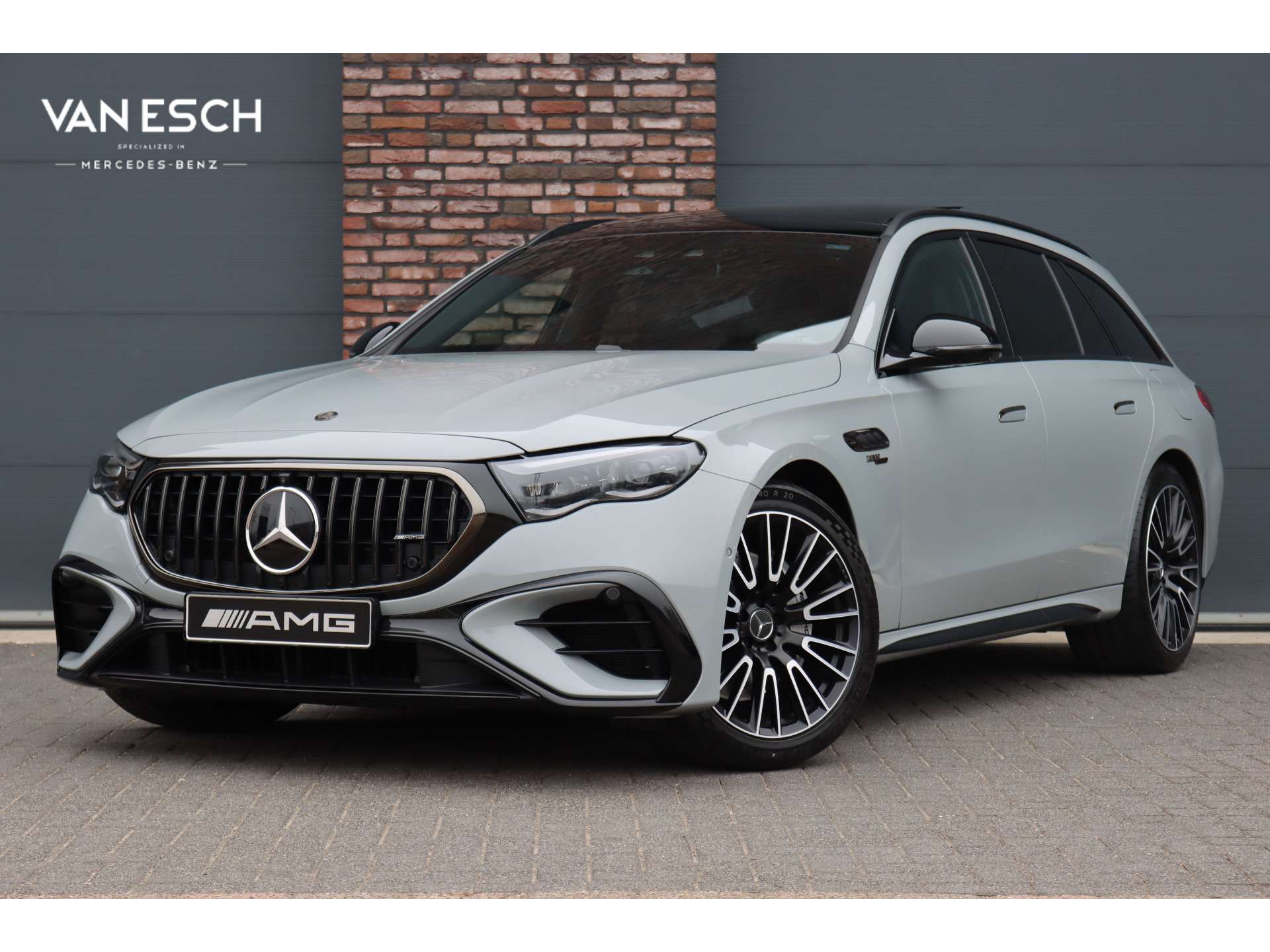 2025 Mercedes Benz E 53 AMG