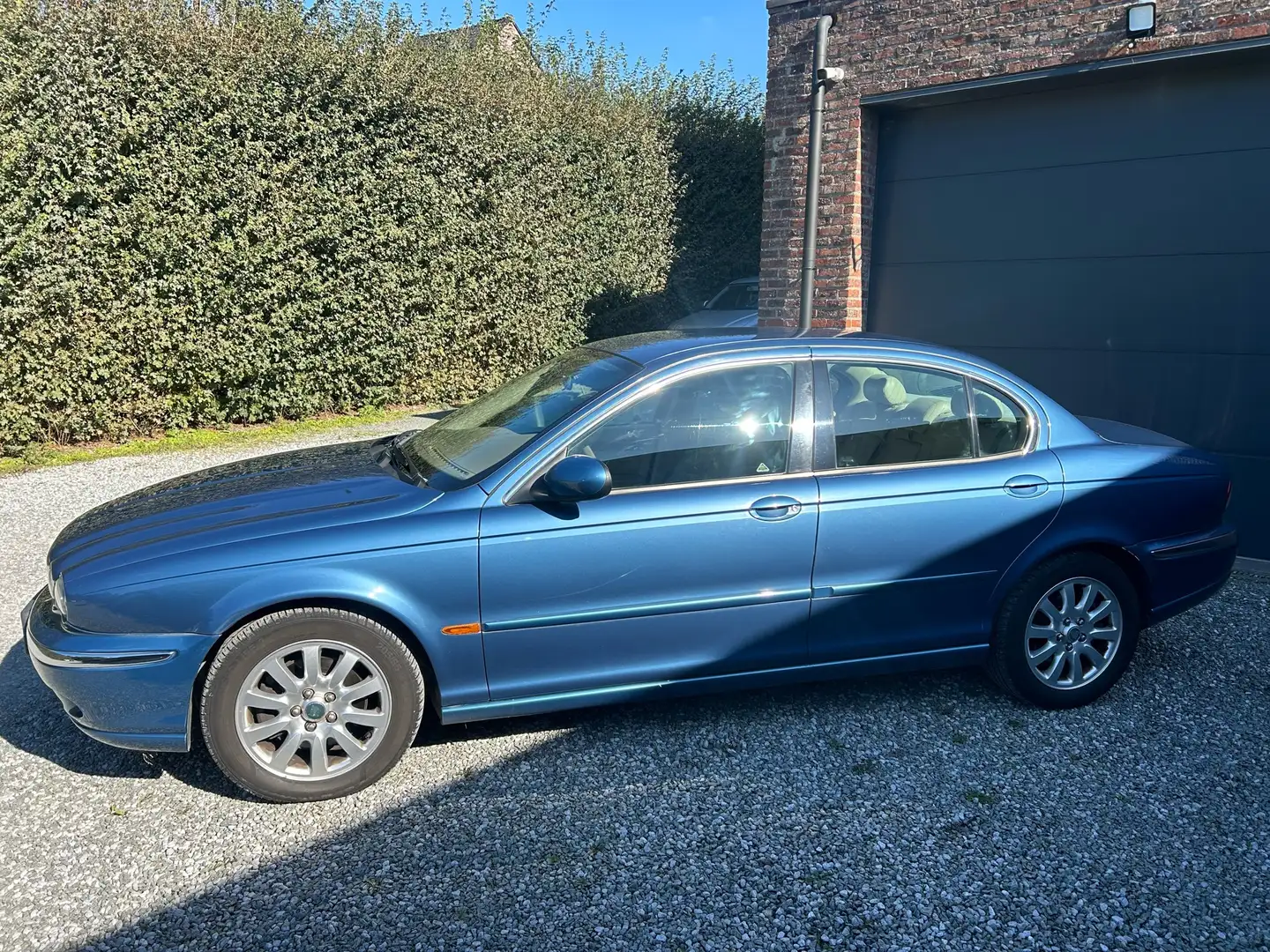 Jaguar X-Type 2.5i V6 24v/ GARANTIE 12MOIS/ CAR PASS/CT Bleu - 2
