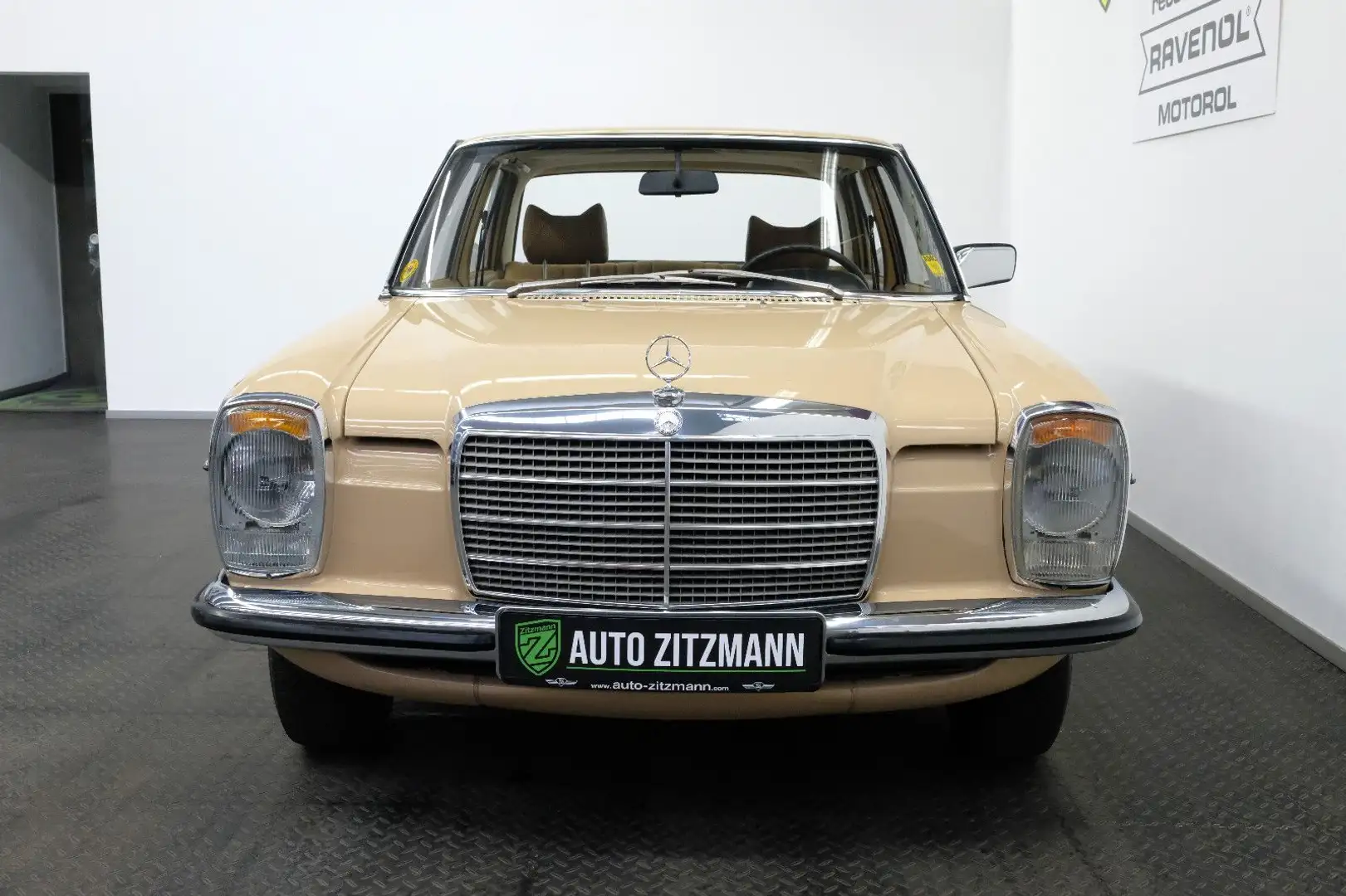 Mercedes-Benz 230 /6 SAMMLER/2HAND/SCHECKHEFT/AUTOMATIK/DEUTSCH Бежевий - 2