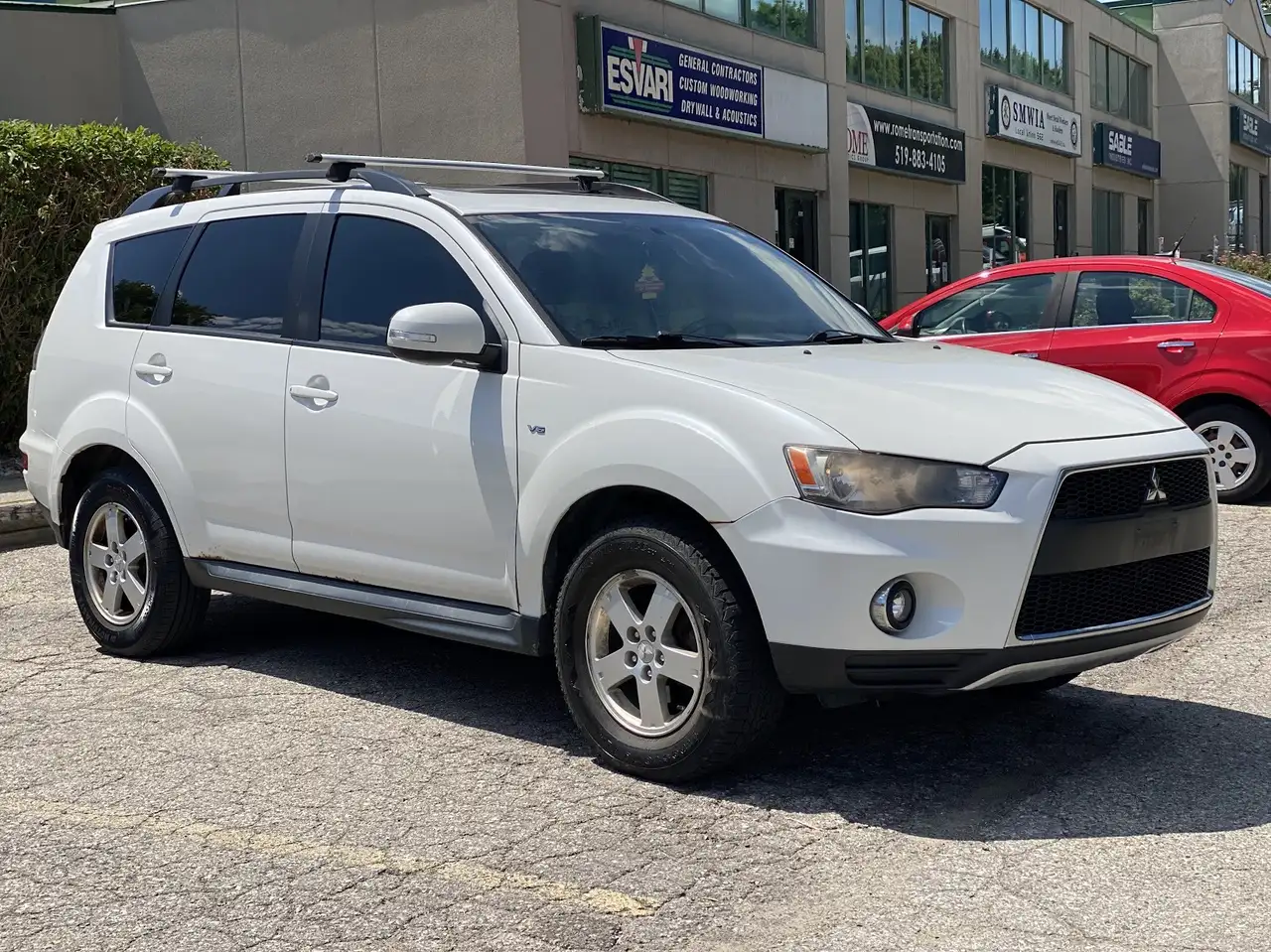 Mitsubishi Outlander снимка Mitsubishi Outlander