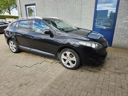 Renault Megane Estate 1.4 TCe Parisienne Motor kapot / engine bro