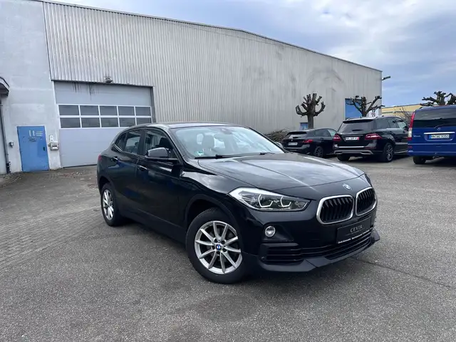 BMW X2 sDrive 18 d Advantage / LED / NAVI