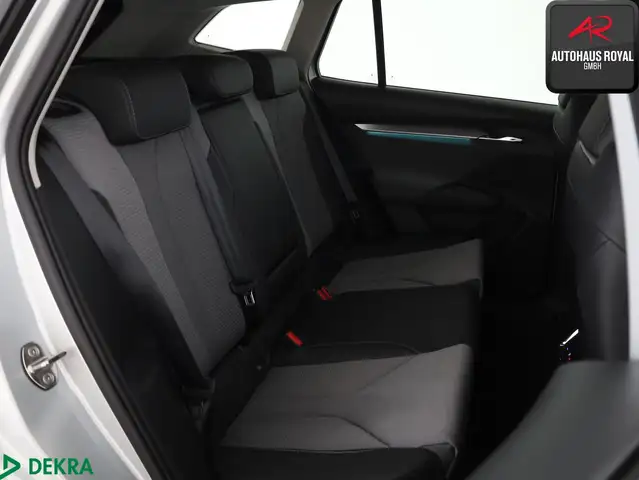 Skoda Enyaq view 13