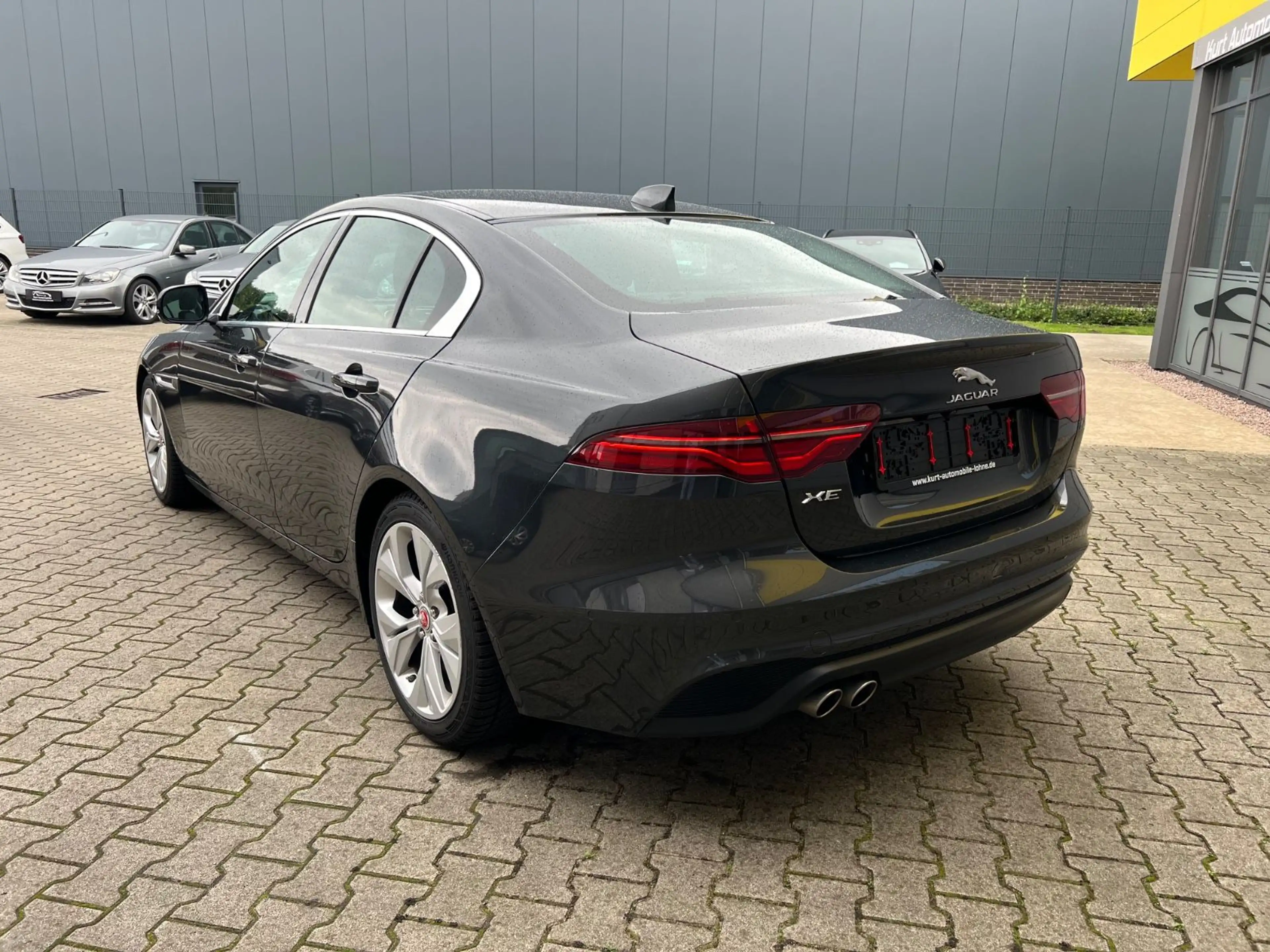 Jaguar XE S/LEDER/NAVI/TEMPOMAT/AUTOMATIK/DAB/MEMORY — photo 4