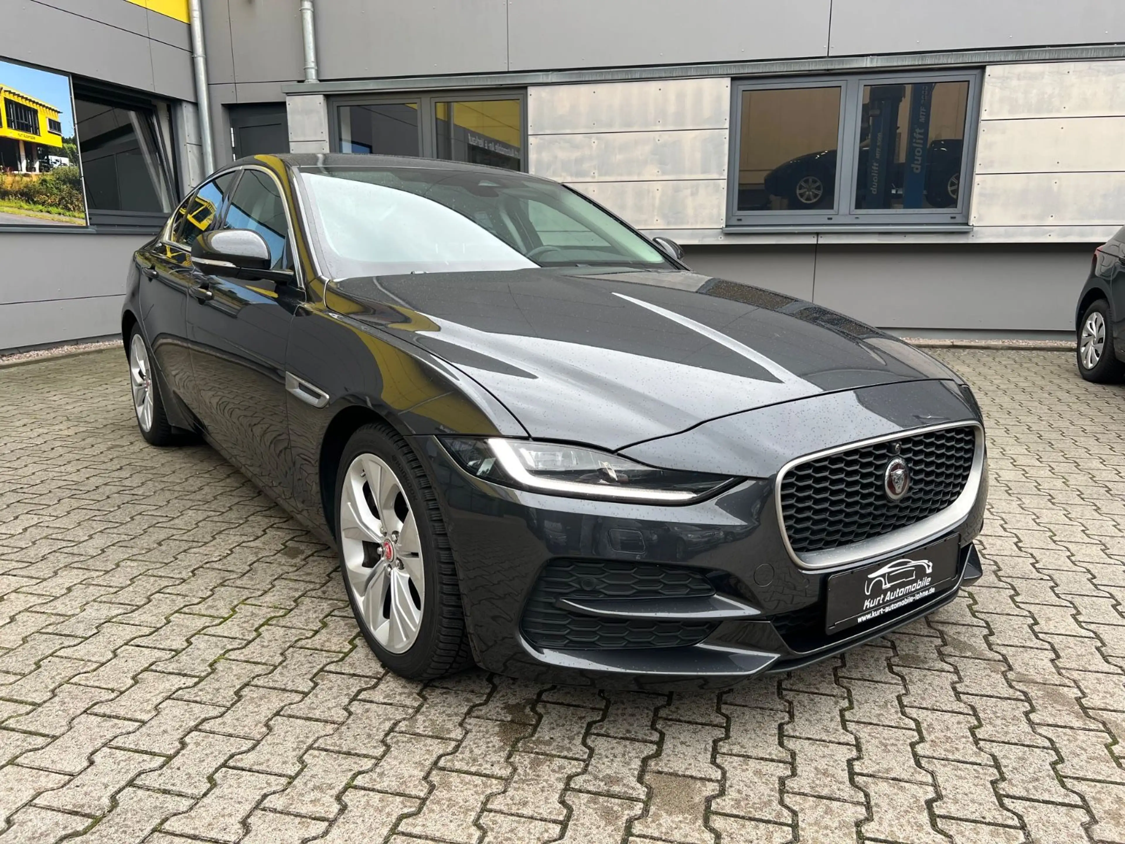 Jaguar XE S/LEDER/NAVI/TEMPOMAT/AUTOMATIK/DAB/MEMORY — photo 8