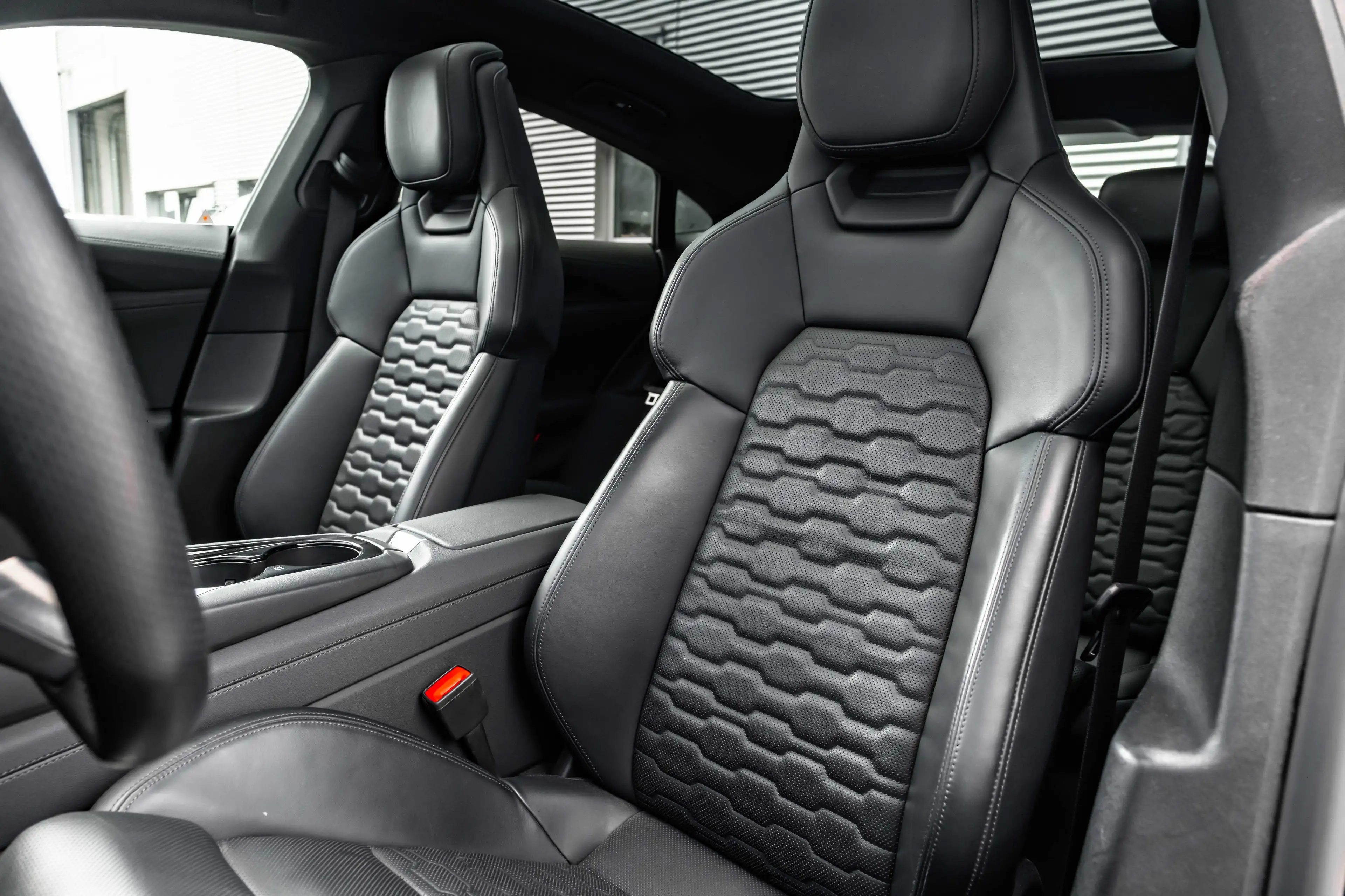 Audi e-tron GT GT 93 kWh 476PK | Luchtvering | Stoelventilatie | — photo 9