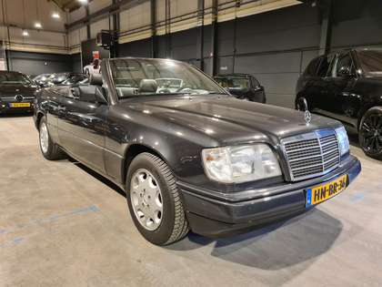 Mercedes-Benz E 220 Cabrio - Automaat - Origineel NL Auto - Zeer goede